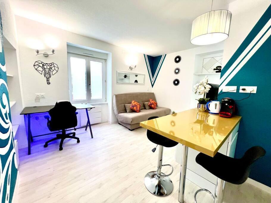 Color Studio - Proche Gare - 2P Belfort Exteriér fotografie